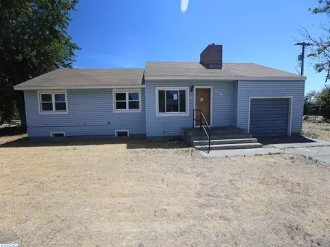 1520 E George St, Pasco, WA 99301 photo 1