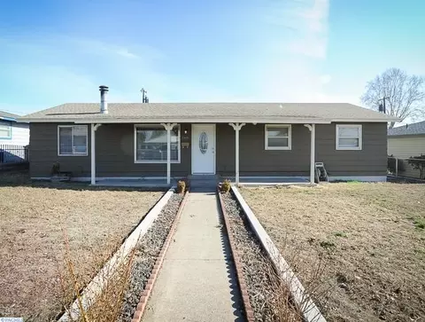 1919 N 18th Ave, Pasco, WA 99301 photo 1