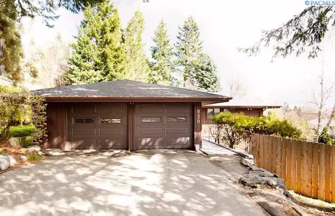 920 SW Crestview, Pullman, WA 99163 photo 1