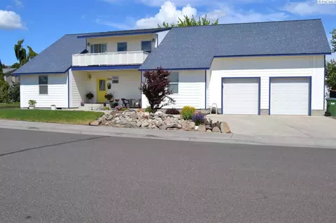 3802 Meadowview Ct, Pasco, WA 99301 photo 1