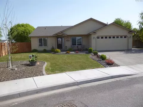 5812 Taft Dr, Pasco, WA 99301 photo 1