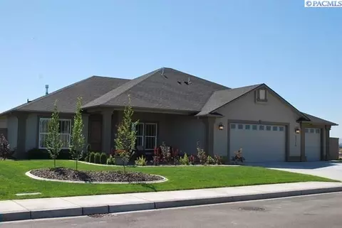 4803 Meadow View Dr, Pasco, WA 99301 photo 1