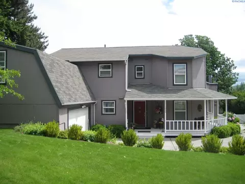 1030 SE Sunnymead Way, Pullman, WA 99163 photo 1
