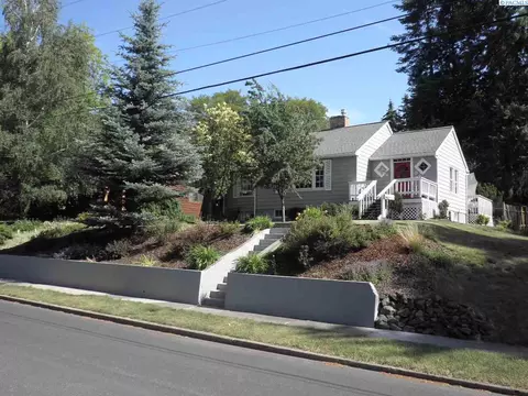 325 SE Dexter St, Pullman, WA 99163 photo 1