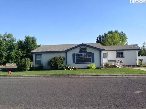 551 Edison, Connell, WA 99326 photo 1