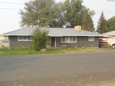 109 E St, Endicott, WA 99125 photo 1