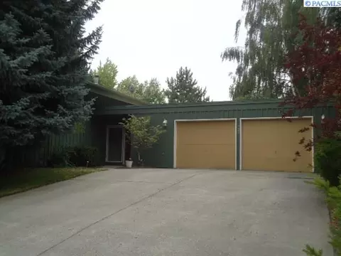 825 SE Meadow Vale Dr, Pullman, WA 99163 photo 1
