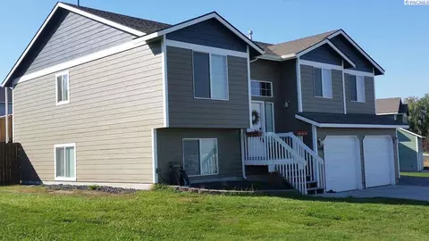 4508 Tusayan Dr, Pasco, WA 99301 photo 1