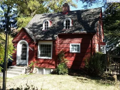 1200 NE Monroe St, Pullman, WA 99163 photo 1