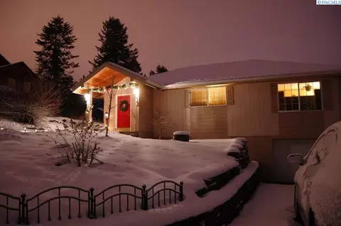 333 NW True St, Pullman, WA 99163 photo 1