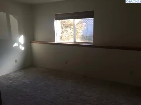 246 NW Sunrise Dr, Pullman, WA 99163 photo 11