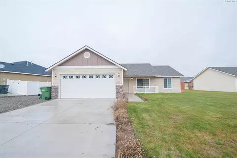 4603 Laredo Dr, Pasco, WA 99301 photo 1
