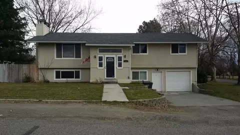 2305 N Road 56, Pasco, WA 99301 photo 1