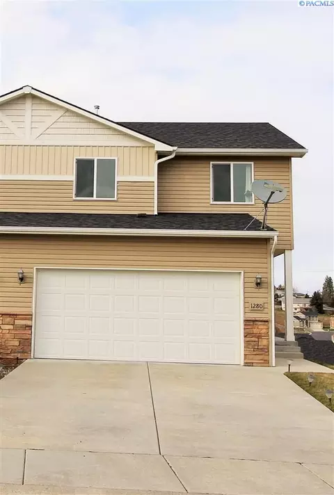1280 SW Selway Ln, Pullman, WA 99163 photo 1