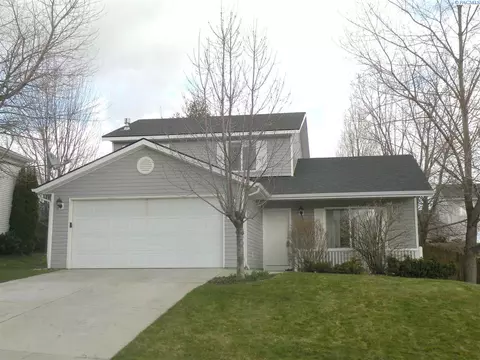 1930 NW Valhalla Dr, Pullman, WA 99163 photo 1