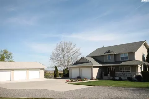 220 Gemini Dr, Pasco, WA 99301 photo 1