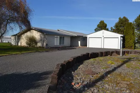 300 Access Rd, Connell, WA 99326 photo 1