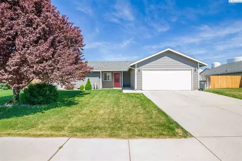 7707 Wrigley Dr, Pasco, WA 99301 photo 1