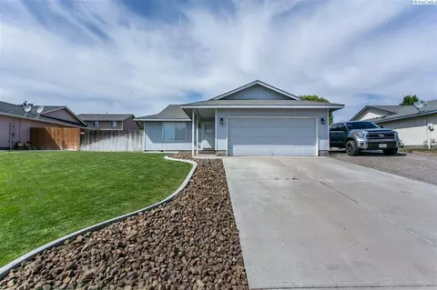 6511 Fenway Dr, Pasco, WA 99301 photo 1