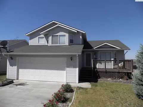 1975 NW Arcadia, Pullman, WA 99163 photo 1