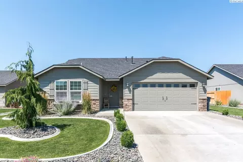 6109 Basalt Falls Dr, Pasco, WA 99301 photo 1