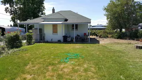2103 N 20th, Pasco, WA 99301 photo 1