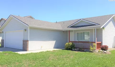 1303 N Beech Ave, Pasco, WA 99301 photo 1