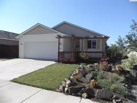1330 SW Lost Trl, Pullman, WA 99163 photo 1