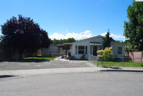 316 S 26th Ave, Pasco, WA 99301 photo 1