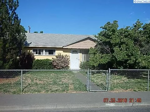 1732 N 14th Ave, Pasco, WA 99301 photo 1