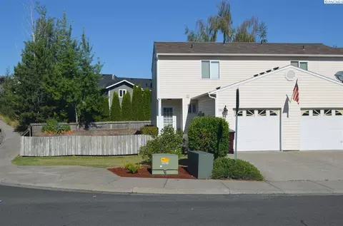 296 NW Clay Ct, Pullman, WA 99163 photo 1