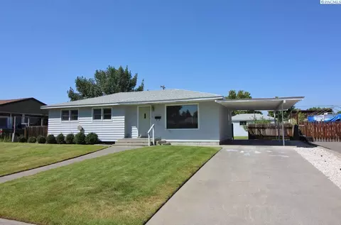 1708 N 18th Dr, Pasco, WA 99301 photo 1