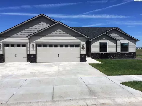 1350 SW Panorama Dr, Pullman, WA 99163 photo 1