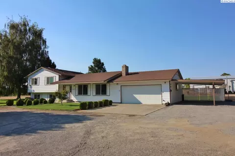 6211 W Richardson Rd, Pasco, WA 99301 photo 1