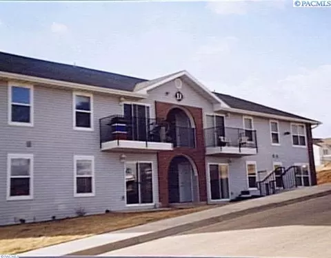 1645 NE Merman Dr #D101, Pullman, WA 99163 photo 1