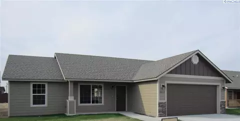 3310 Luna Dr, Pasco, WA 99301 photo 1