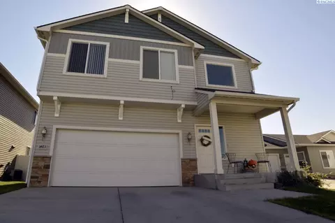 1483 SW Arrowleaf Ln, Pullman, WA 99163 photo 1