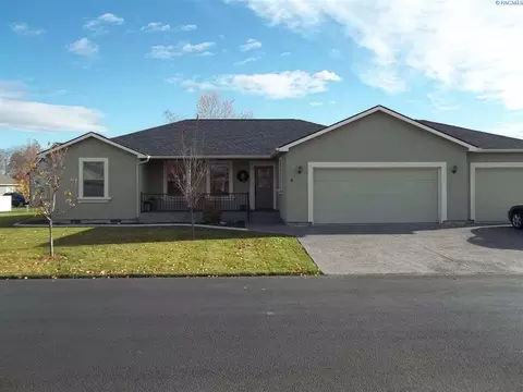4 Jasmine Ln, Pasco, WA 99301 photo 1