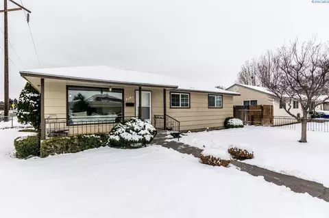 1504 N 16th, Pasco, WA 99301 photo 1