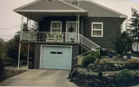 605 NW Charlotte, Pullman, WA 99163 photo 1