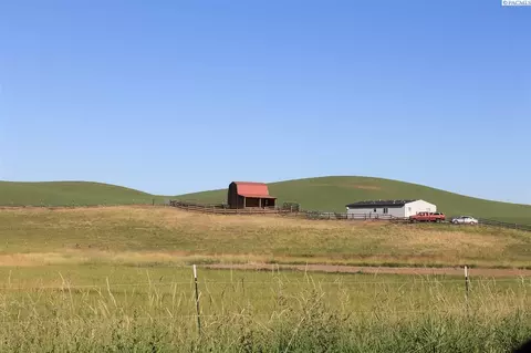 1851 Orville Boyd Rd, Pullman, WA 99163 photo 1