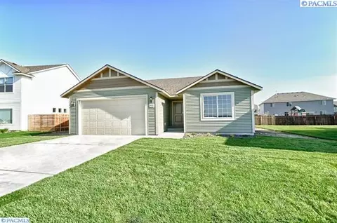 5915 Sidon Ln, Pasco, WA 99301 photo 1