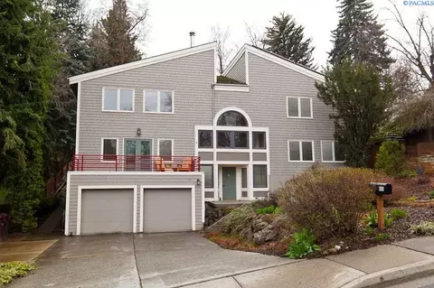 405 SE South St, Pullman, WA 99163 photo 1