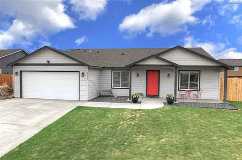 6110 Rocket Ln, Pasco, WA 99301 photo 1