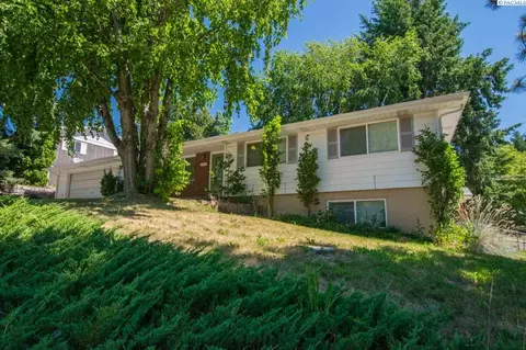 1400 NW Clifford, Pullman, WA 99163 photo 1