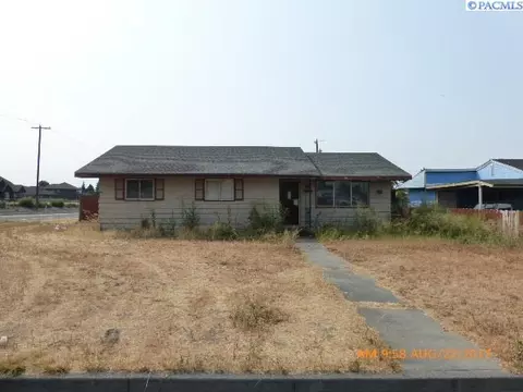1366 E Hemlock, Othello, WA 99344 photo 1