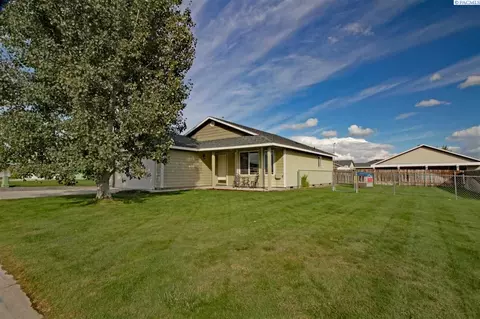 4207 Duroc Ln, Pasco, WA 99301 photo 1