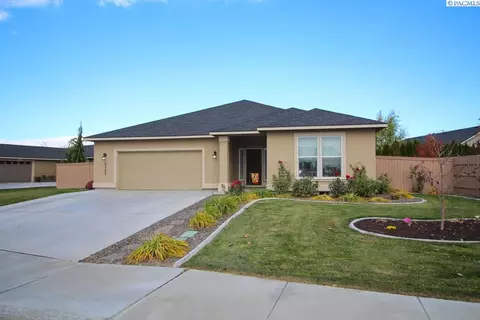 4701 Cathedral Dr, Pasco, WA 99301 photo 1