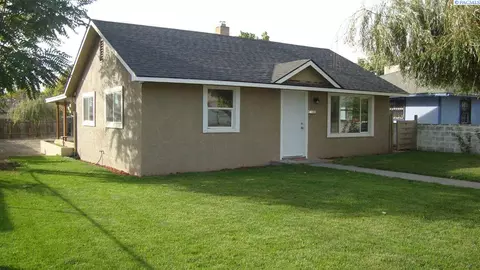 1740 N 6th Ave, Pasco, WA 99301 photo 1