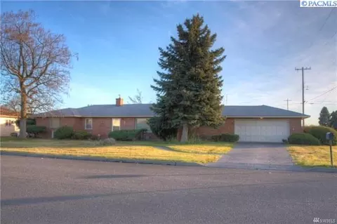 912 E Hemlock, Othello, WA 99344 photo 1